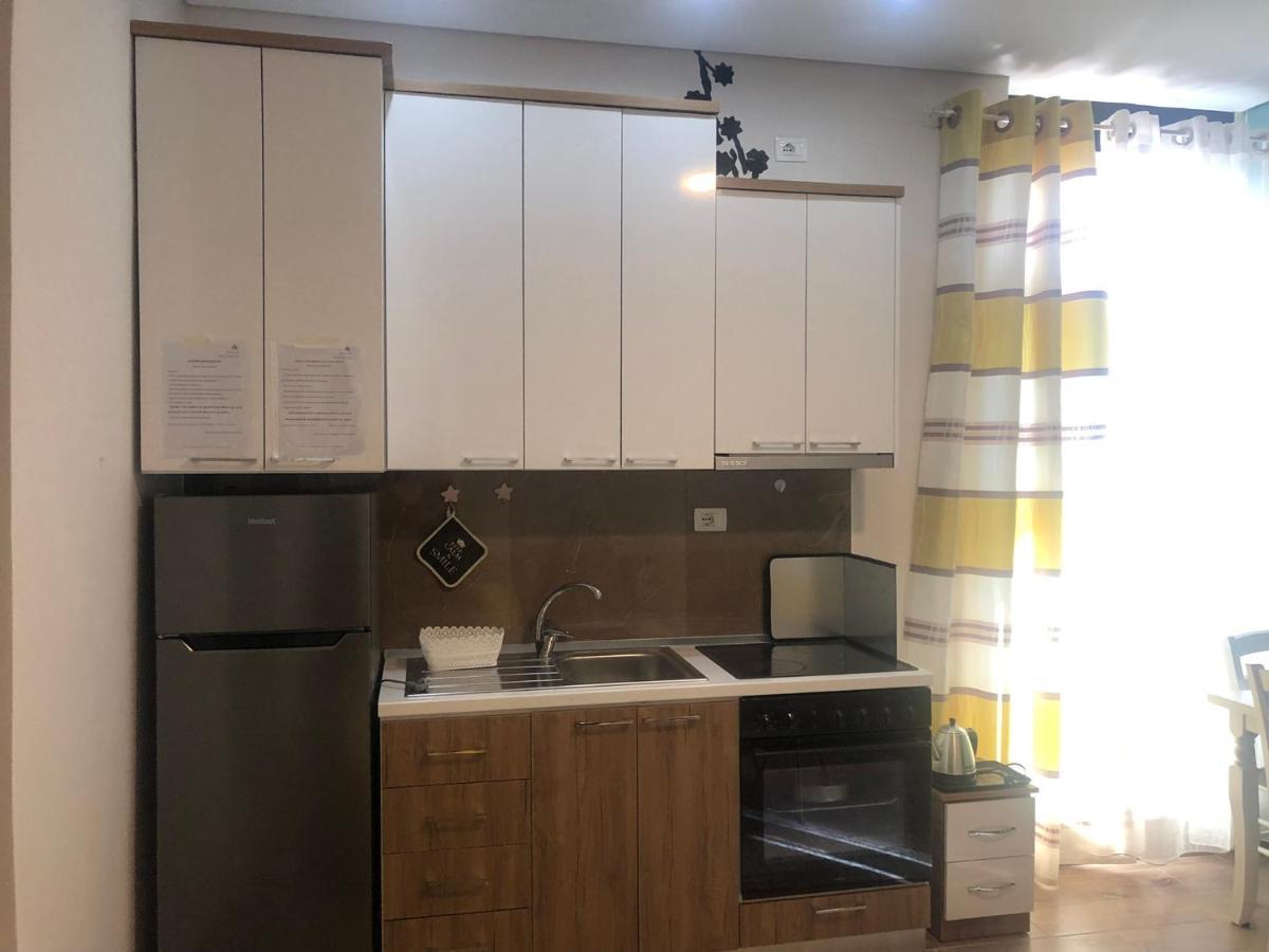 Rezidenca Shopi Διαμέρισμα Ελβασάν Εξωτερικό φωτογραφία