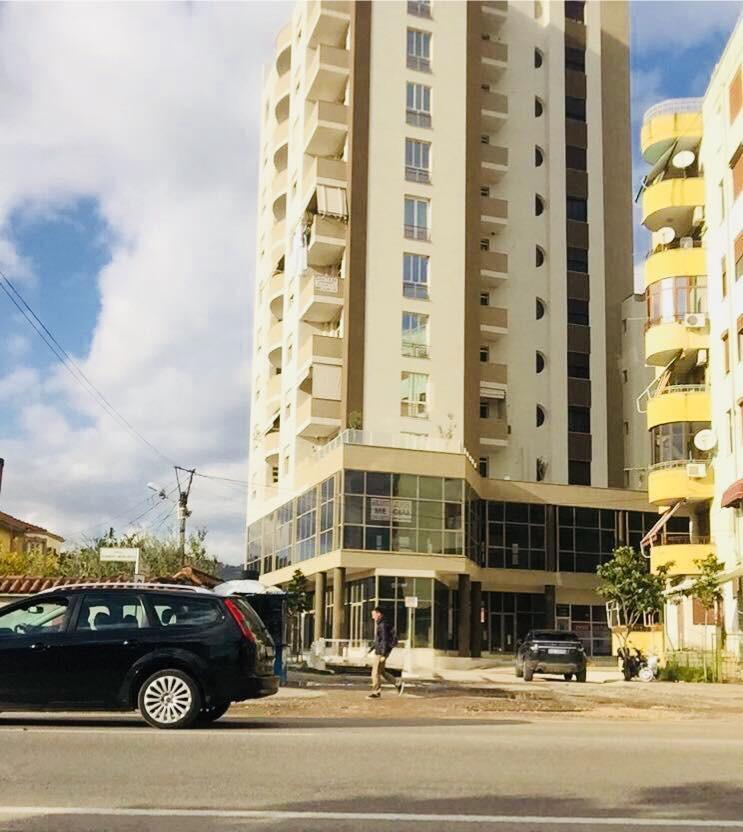Rezidenca Shopi Διαμέρισμα Ελβασάν Εξωτερικό φωτογραφία